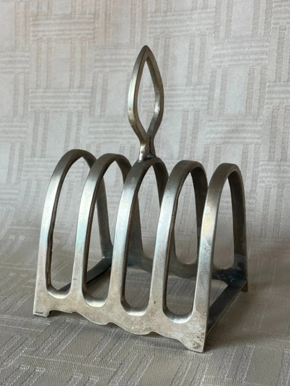 Vintage Silver Plated 4 Slot Toast Rack/Letter Holder Spade Handle